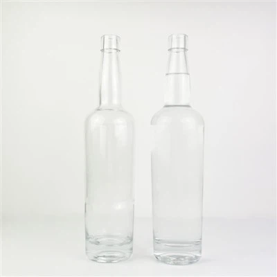 Круглый бонг из бутылки рома